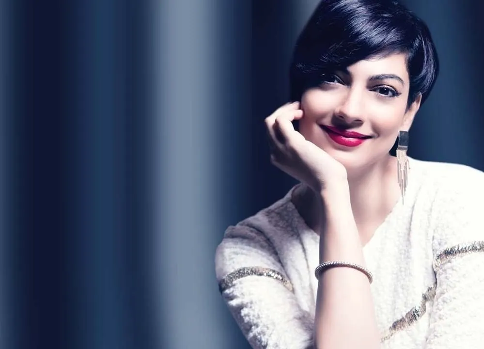 yukta mookhey 4k wallpaper free download